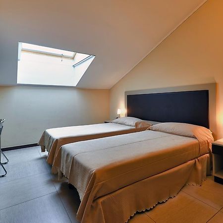 Residence La Sferaパヴィーア エクステリア 写真