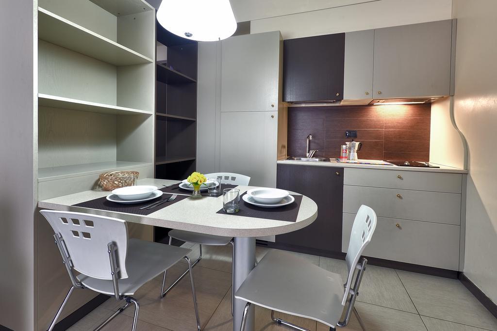 Residence La Sferaパヴィーア 部屋 写真
